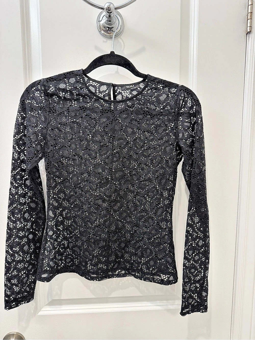 Aritzia Talula Black Lace Long Sleeve Top, Size Small, Like New